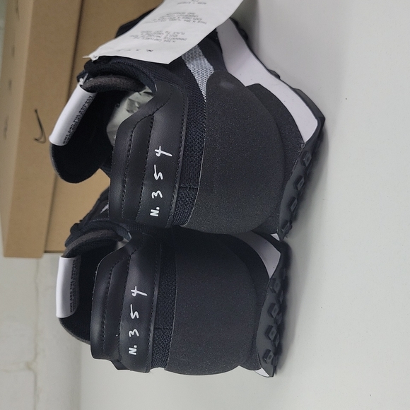 Nike DBreak-Type Black White Mesh Running Shoe Mens Sizes - Picture 7 of 11